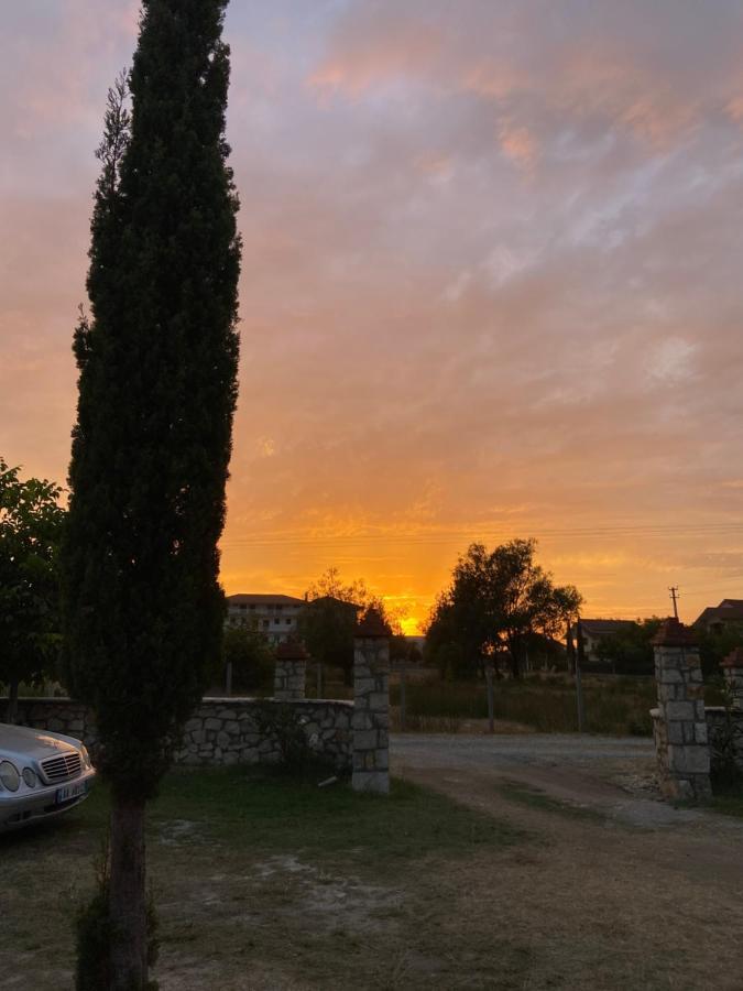 Apartment Sun Roll Baks-Rrjoll Εξωτερικό φωτογραφία
