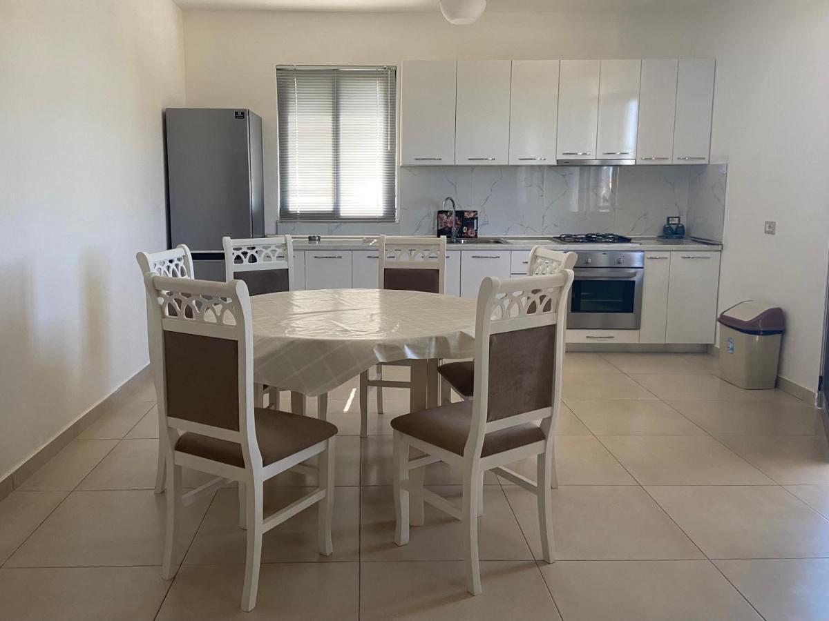 Apartment Sun Roll Baks-Rrjoll Εξωτερικό φωτογραφία
