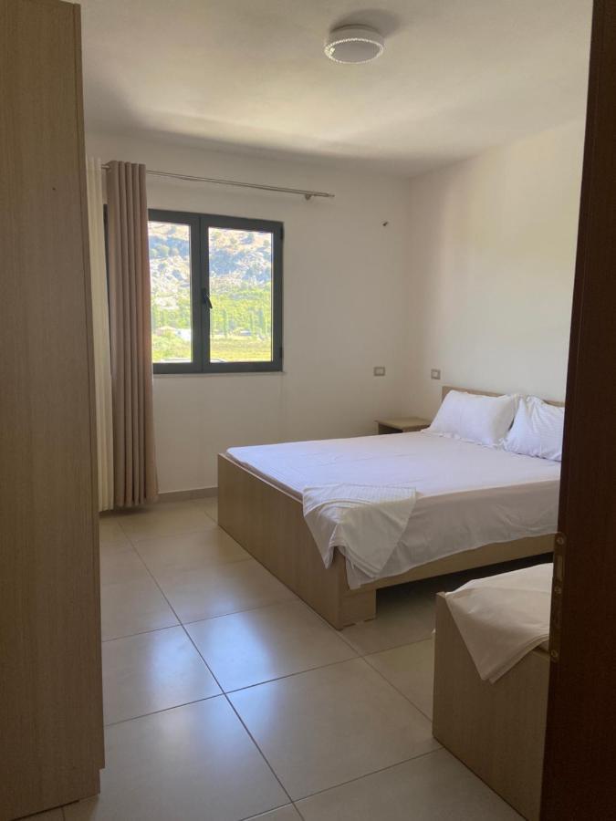 Apartment Sun Roll Baks-Rrjoll Εξωτερικό φωτογραφία