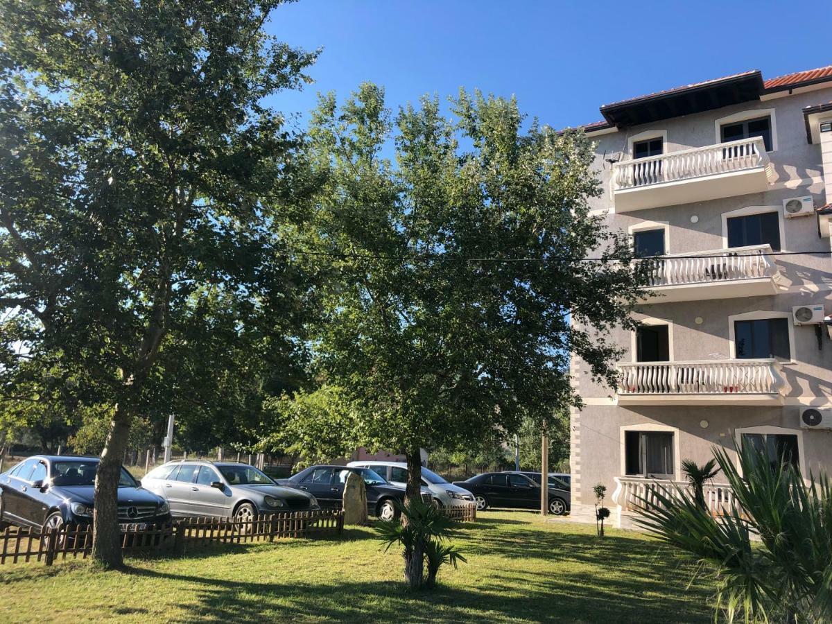 Apartment Sun Roll Baks-Rrjoll Εξωτερικό φωτογραφία