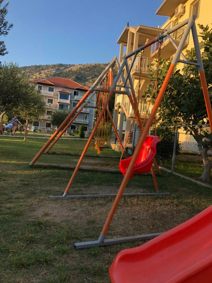 Apartment Sun Roll Baks-Rrjoll Εξωτερικό φωτογραφία